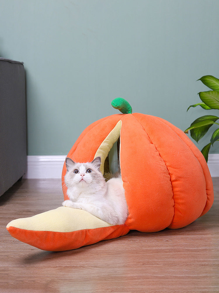 Pumpkin Nest Plush Toy Cute Pet Inside Stuffed Pumpkin Fluffy Decorative Sofa Cushion Couch Throw Pillow Soft Pumpkin Toys Pet Halloween Winter Bed cushion