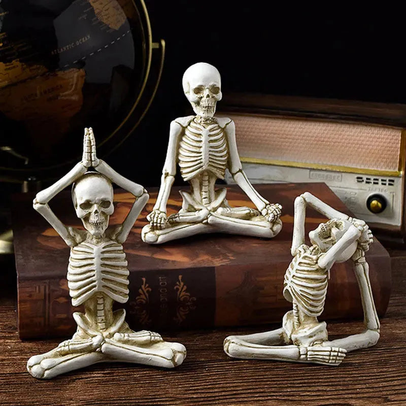 Halloween Horror Desktop Dekorationsharz Ornamente verfügen über Modellierung von Yoga -Schädel -Skelett Halloween Dekorationen