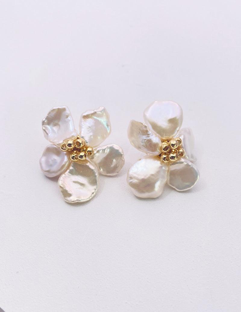 Baroque Pearl Earrings Female European And American Temperament Personality Flower Stud Earrings - EX-STOCK CANADA