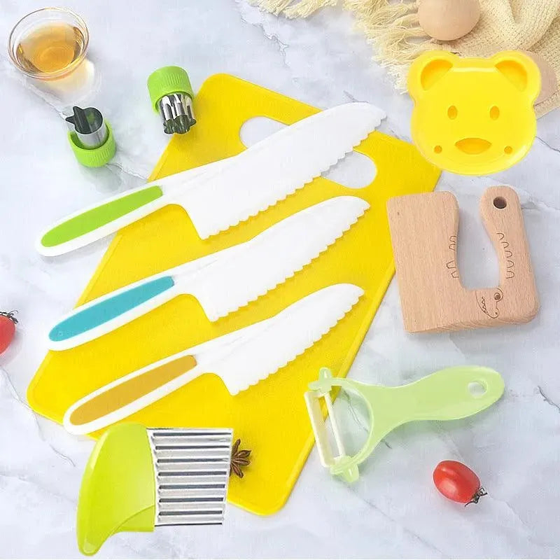 Children's Plastic Birthday Cake Stand Knife Toy Suit - EX-STOCK CANADA