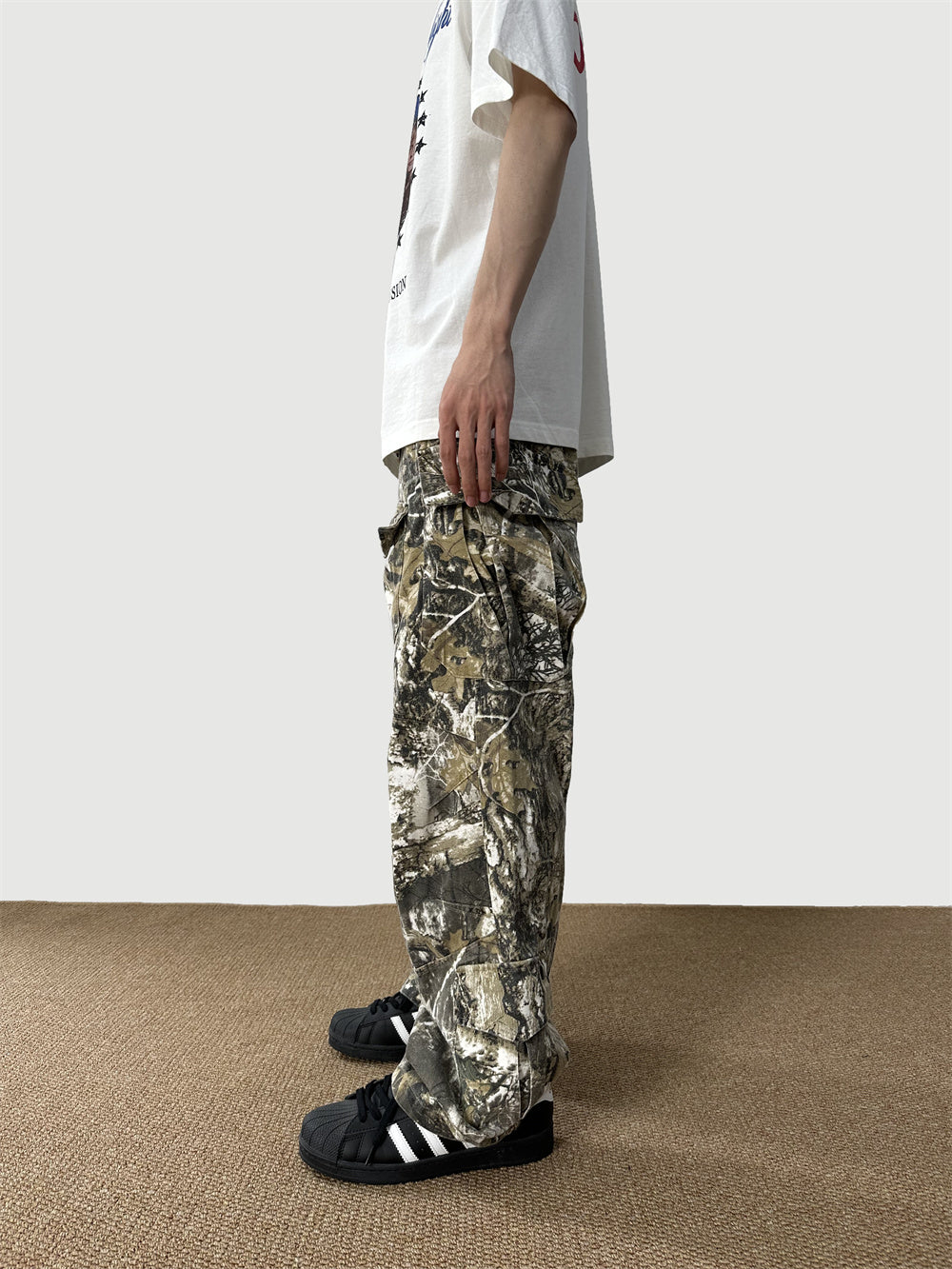 Loose Straight Tree Worn Looking Washed-out Camouflage Printed Cargo pant Men