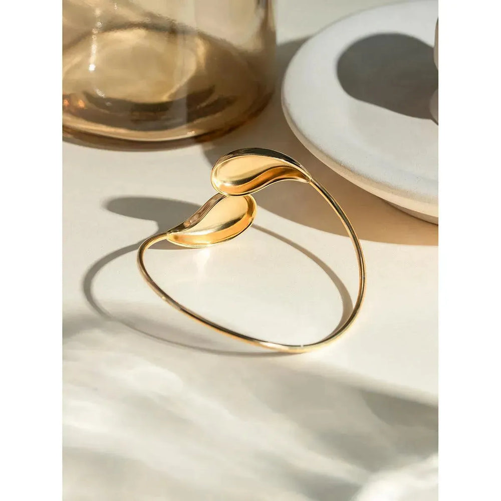 Fashion Jewelry 18K Gold Stainless Steel Irregular Drop-shaped Bracelet for Women Wedding Bracelet - EX-STOCK CANADA