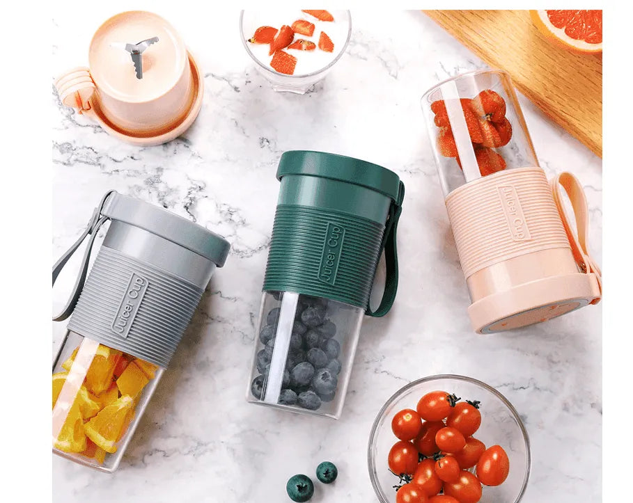 Portable USB Blender: Juicer & Smoothie Maker - EX-STOCK CANADA