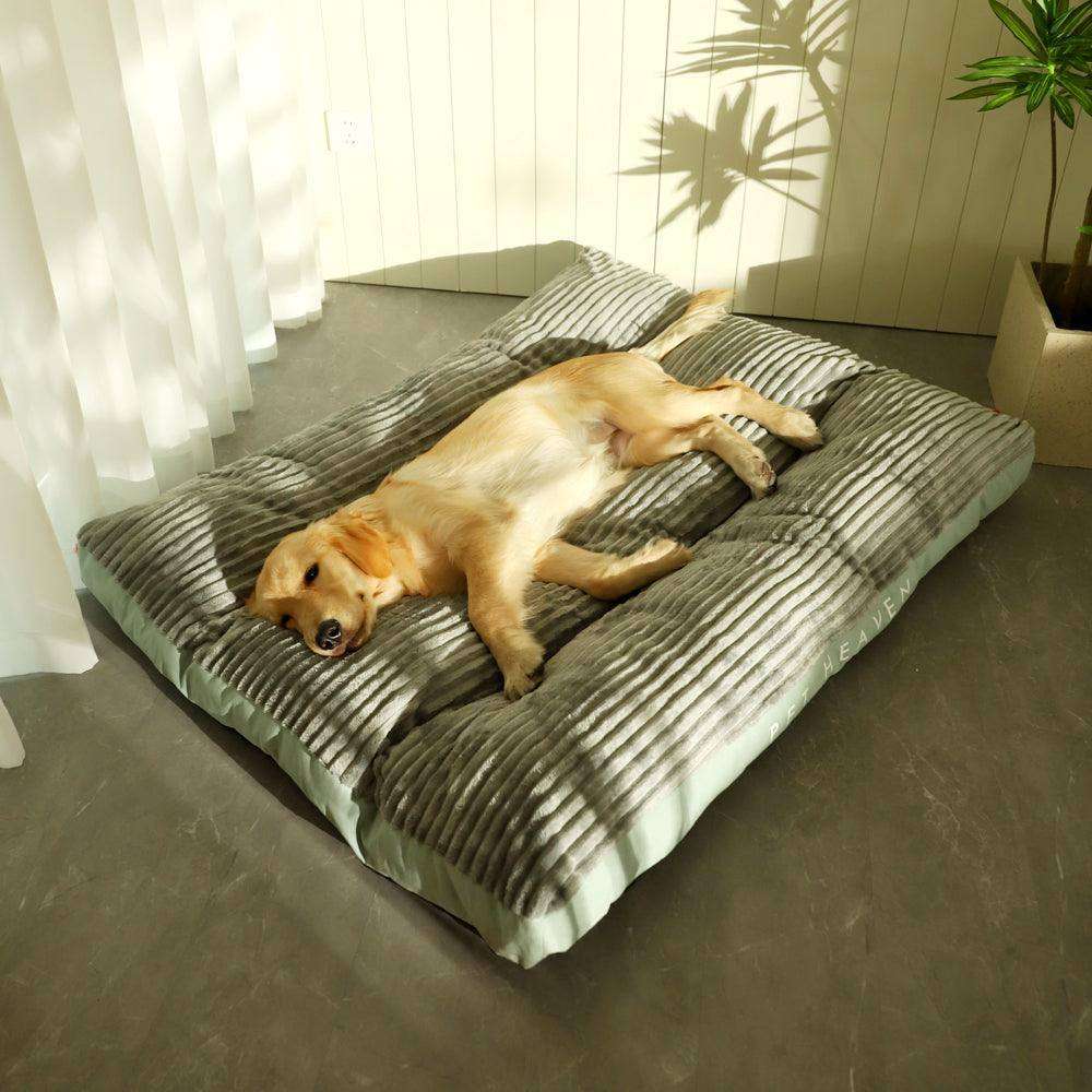 Relaxing and Removable Washable Pet Sleeping cushion - EX-STOCK CANADA