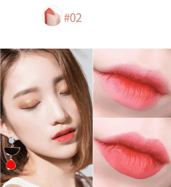 Three-dimensional two-color V-shaped lipstick - EX-STOCK CANADA